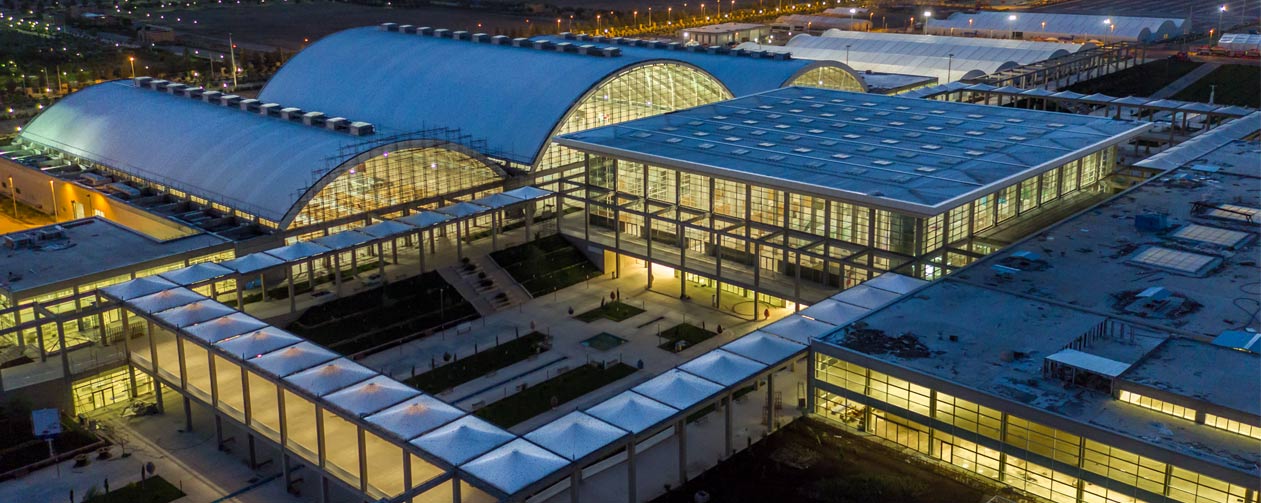 تصویر عنوان